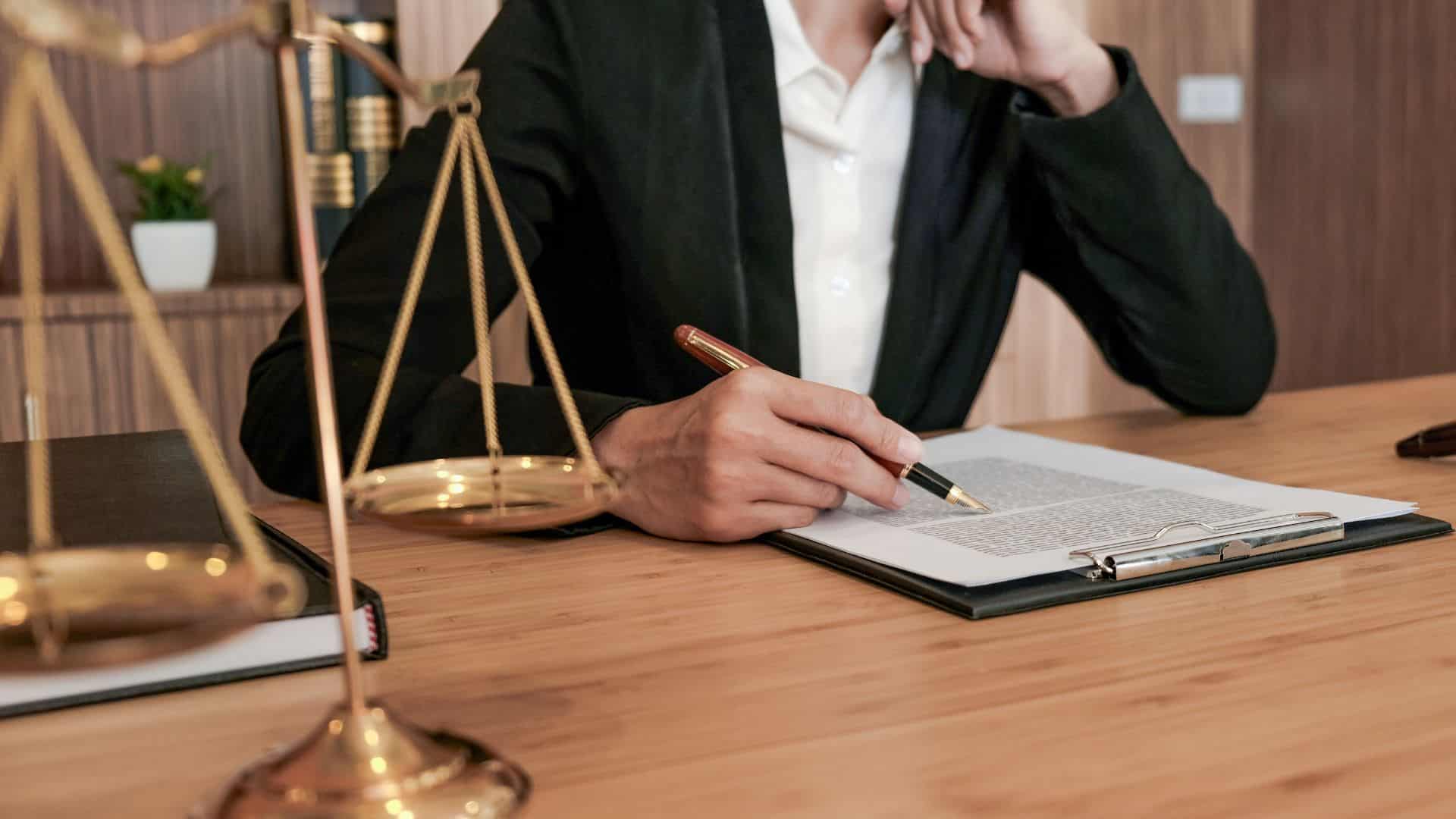 Best Law Internships for High School Students in 2025 Start Your Legal Journey