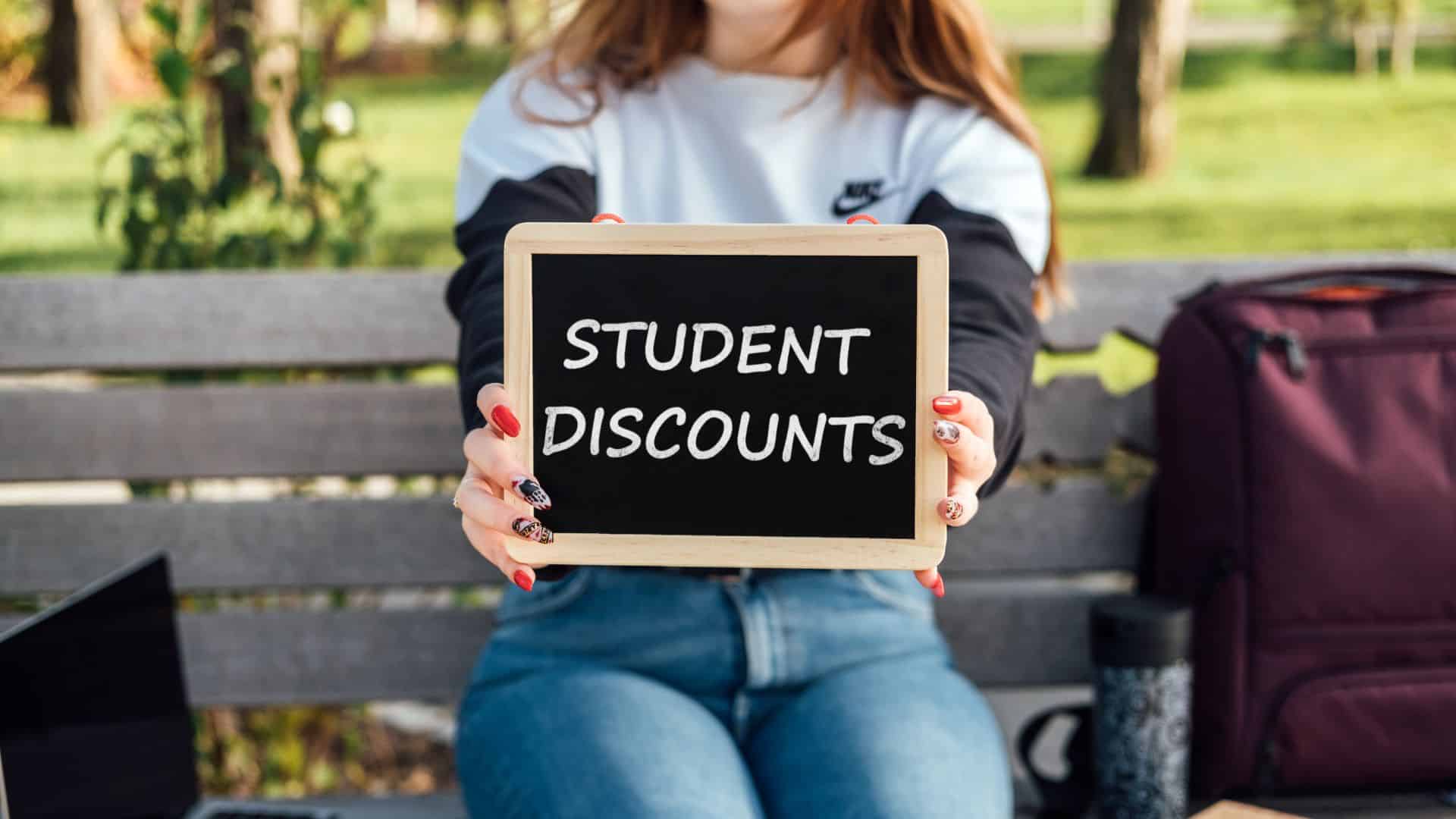 How to Leverage Student Travel Discounts in Europe 2025