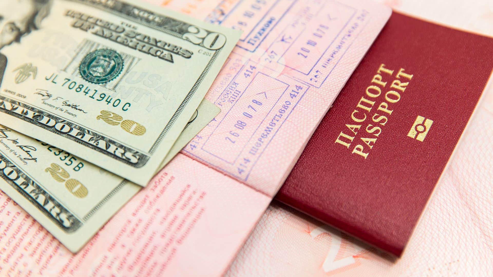 Key Study Abroad Application Tips for Success in 2025